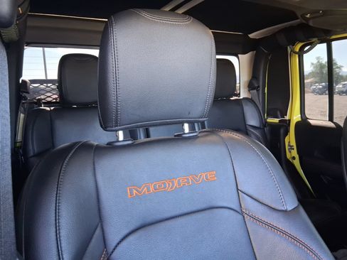 Used 2023 Jeep Gladiator Mojave w/ LED Lighting Group AWD/4WD image 11