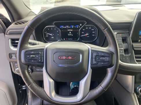 Used 2021 GMC Yukon SLT w/ SLT Luxury Plus Package image 32
