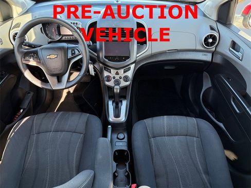 Used 2016 Chevrolet Sonic LT image 12