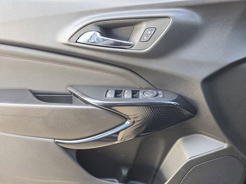 New 2026 Chevrolet Trax RS w/ Driver Confidence Package image 19