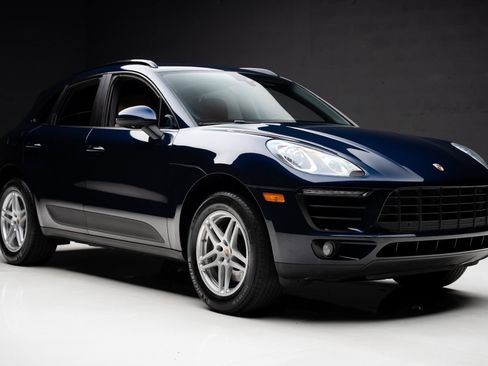 Used 2018 Porsche Macan AWD/4WD image 84
