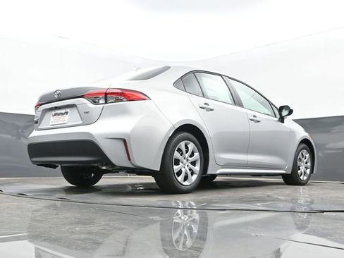 New 2026 Toyota Corolla LE FWD image 24