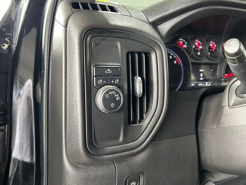 Used 2022 Chevrolet Silverado 1500 Custom image 45