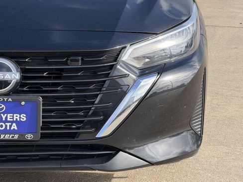 Used 2024 Nissan Sentra SV FWD image 4