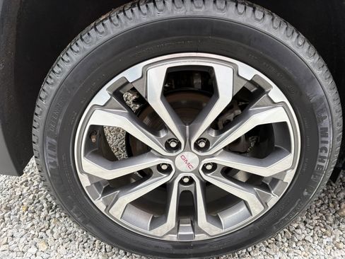 Used 2019 GMC Terrain SLT w/ Preferred Package AWD/4WD image 10