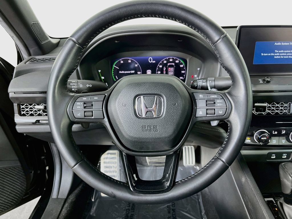 Used 2024 Honda Accord Sport image 10