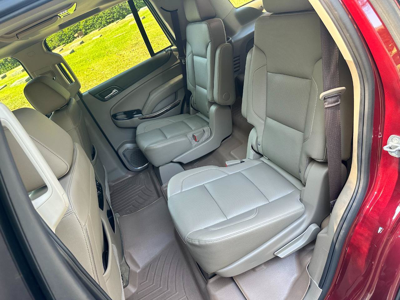 Used 2019 GMC Yukon SLT w/ Open Road Package RWD image 18