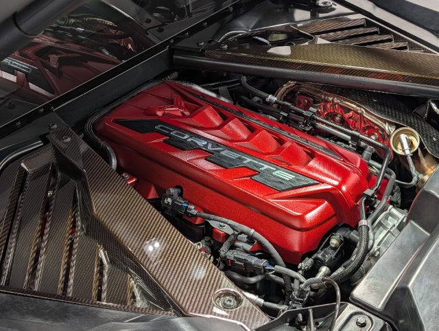 Used 2021 Chevrolet Corvette Stingray Preferred Cpe w/ Z51 Performance Package RWD image 16