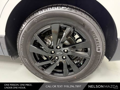 Used 2023 Chevrolet Equinox LS w/ LS Convenience Package FWD image 12