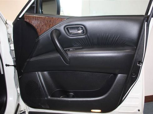 Used 2018 Nissan Armada SL w/ Premium Package AWD/4WD image 39