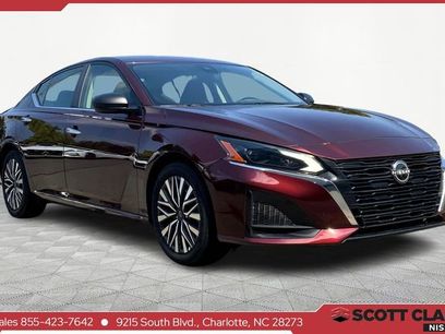 Used 2024 Nissan Altima 2.5 SV