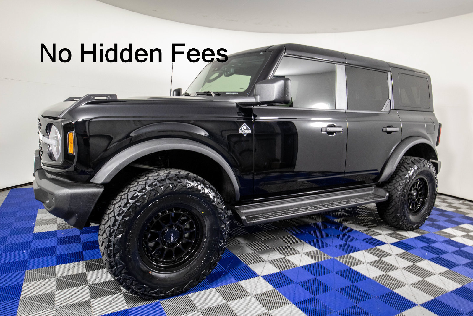 Used 2026 Ford Bronco Outer Banks AWD/4WD image 2