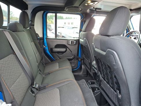 Used 2021 Jeep Gladiator Mojave image 15