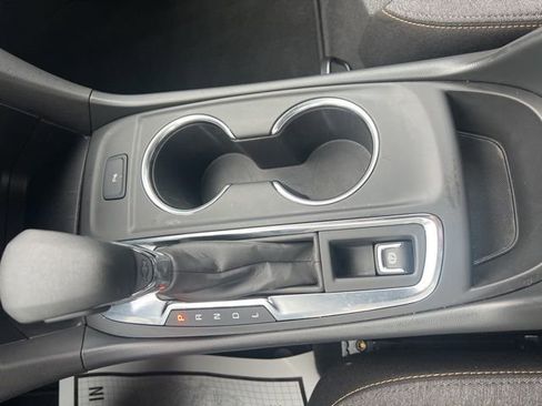 Used 2024 Chevrolet Equinox LT image 18