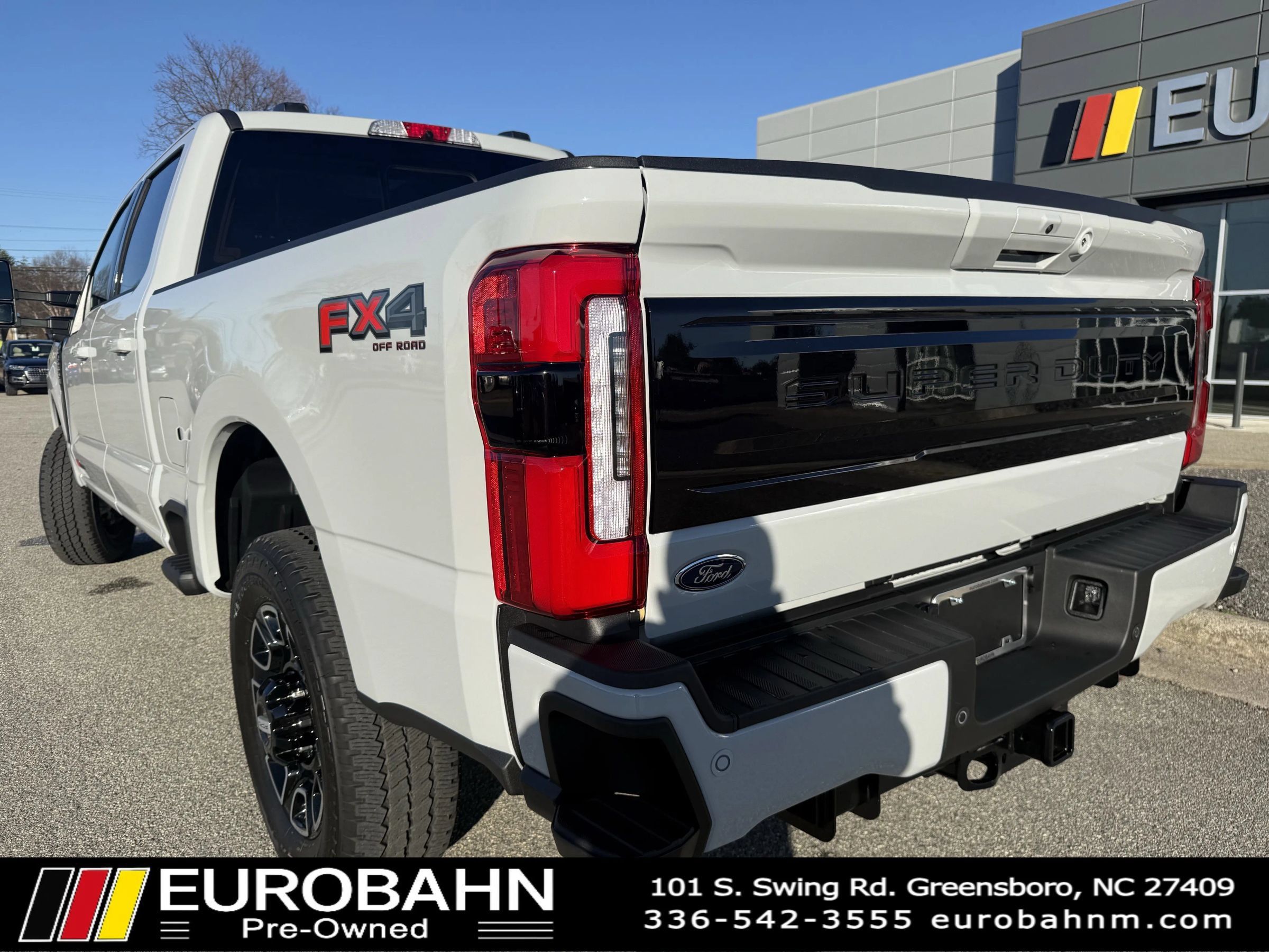 Used 2026 Ford F250 Platinum AWD/4WD image 3