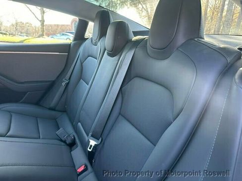 Used 2025 Tesla Model 3 Long Range image 19