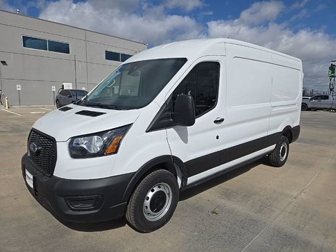 New 2025 Ford Transit 250 148 Medium Roof image 33