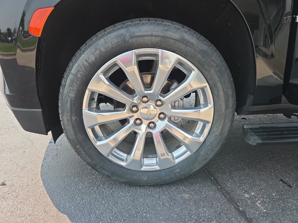 Certified 2022 Chevrolet Tahoe Premier w/ Premium Package AWD/4WD image 34