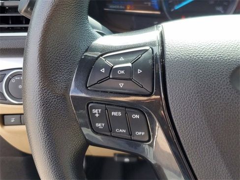 Used 2017 Ford Explorer XLT w/ Equipment Group 202A image 23