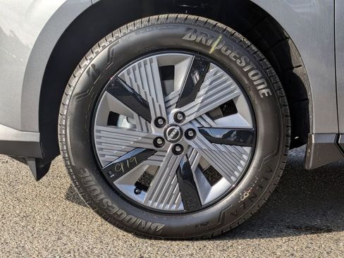 New 2026 Nissan Murano SL image 9