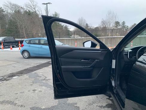 Used 2024 MAZDA CX-50 AWD 2.5 S w/ Preferred Package image 23