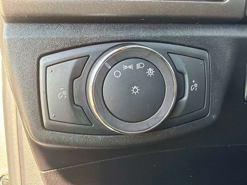 Used 2018 Ford Fusion S FWD image 31