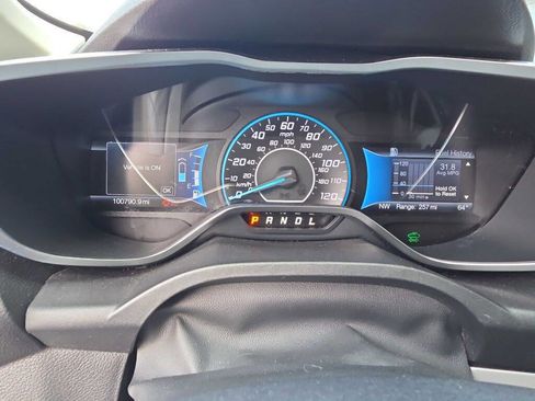 Used 2016 Ford C-MAX Energi SEL w/ Equipment Group 303A image 17