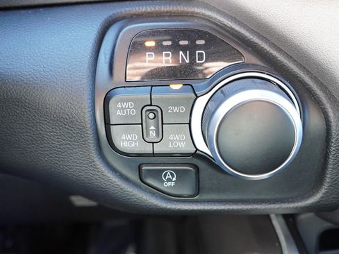 Certified 2022 RAM 1500 Big Horn image 29