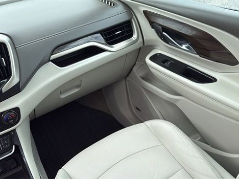 Used 2020 GMC Terrain Denali w/ Denali Premium Package image 28