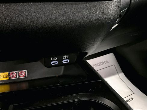 Used 2024 Lexus UX 250h FWD image 35
