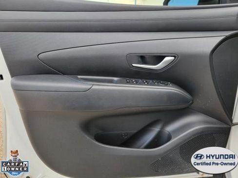 Used 2025 Hyundai Tucson SE AWD/4WD image 15