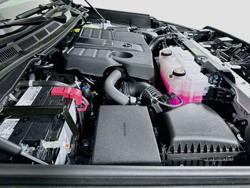 New 2026 Toyota Tundra Platinum AWD/4WD image 19