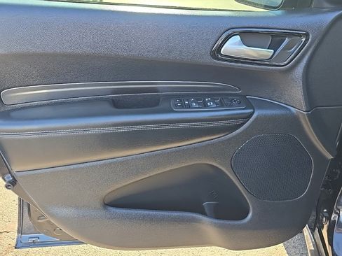 Used 2021 Dodge Durango SXT image 7