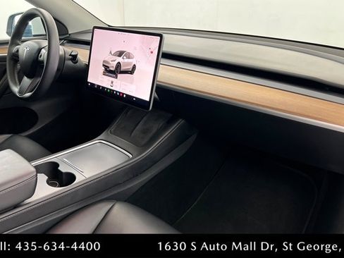 Used 2023 Tesla Model Y Performance AWD/4WD image 24