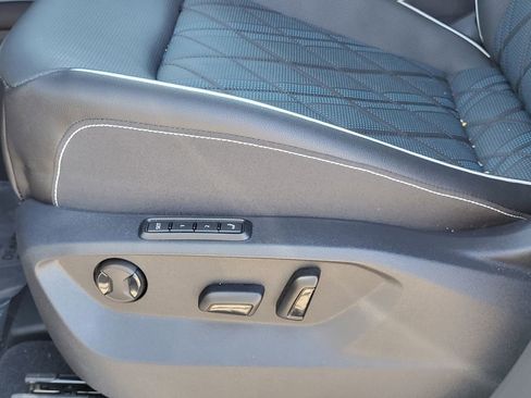 New 2025 Volkswagen Atlas Cross Sport SEL Premium R-Line image 11