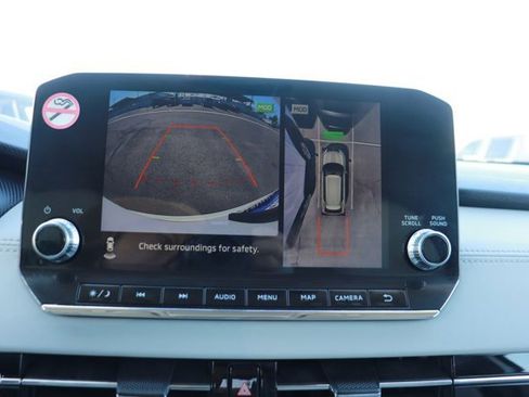 Used 2024 Mitsubishi Outlander 4WD Plug-In Hybrid image 34