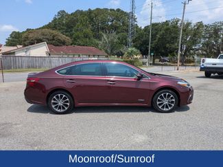 Used 2018 Toyota Avalon XLE Premium FWD video 3