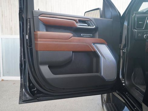 Used 2024 GMC Sierra 1500 Denali Ultimate AWD/4WD image 26