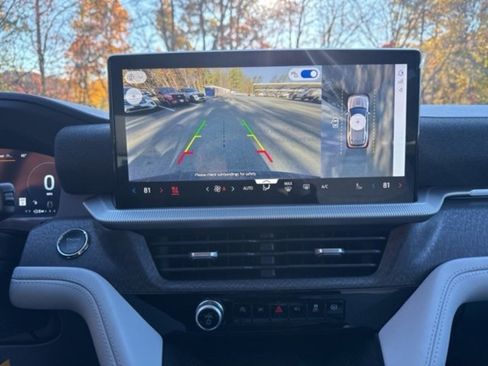 New 2026 Ford Explorer Platinum w/ LUX Leather Package image 17