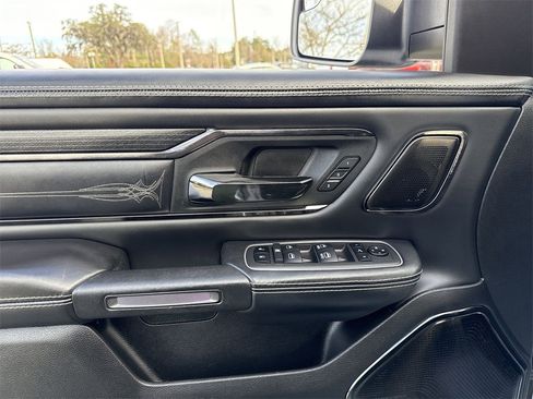 Used 2022 RAM 1500 Limited image 12