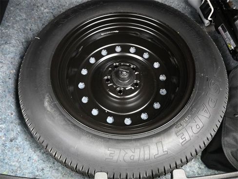 Used 2020 Honda CR-V Touring image 29