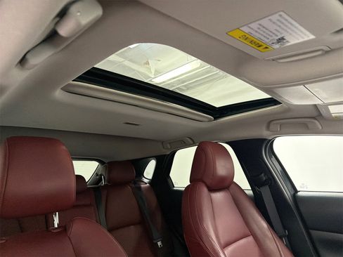 Used 2023 MAZDA CX-30 AWD 2.5 S w/ Preferred Package image 13