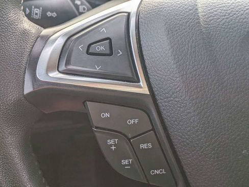 Used 2024 Ford Edge SEL AWD/4WD image 24
