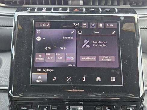 New 2025 Jeep Grand Cherokee L Altitude image 17