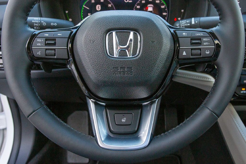 New 2026 Honda Accord Touring image 25