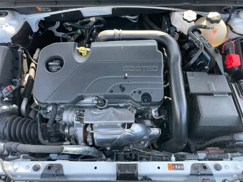 Used 2023 Chevrolet Malibu RS FWD image 31