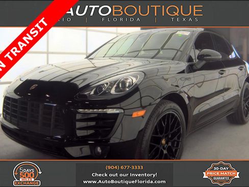Used 2018 Porsche Macan AWD/4WD image 1