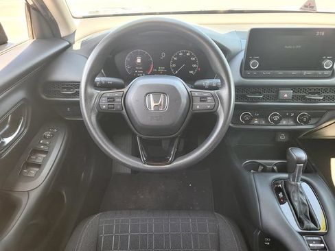 Used 2024 Honda HR-V LX image 14