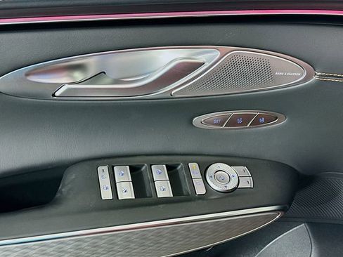 New 2026 Genesis GV70 2.5T Sport Prestige AWD/4WD image 20