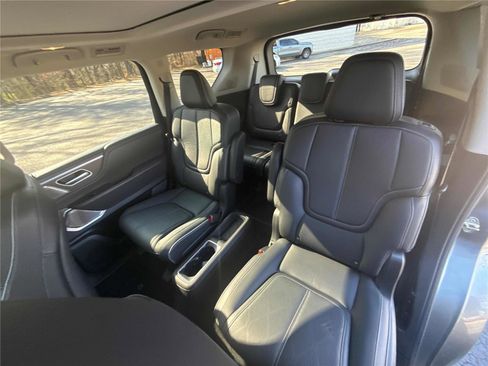 Certified 2025 INFINITI QX80 Sensory image 12